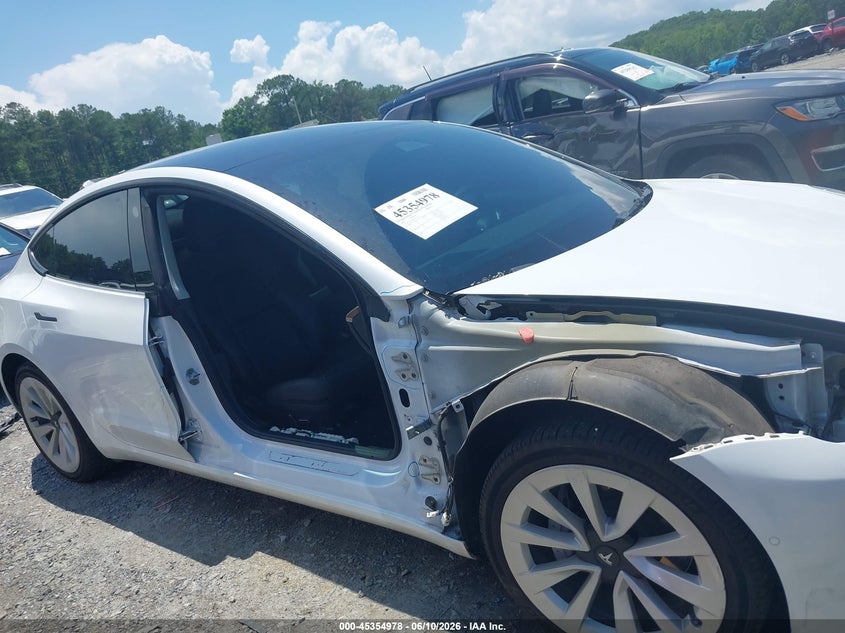 2022 Tesla Model 3 VIN 5YJ3E1EB1NF241556 IAAI salvage auction — RIGHT SIDE, Salvage (Georgia), sold $7,500 on 2026-07-30 (photo 6)