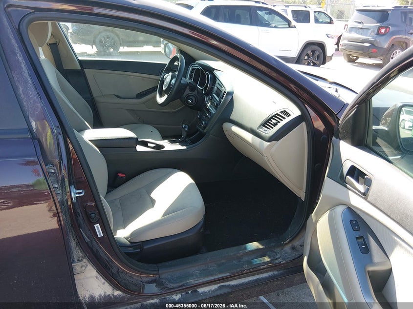 2015 Kia Optima VIN 5XXGM4A79FG391629 IAAI salvage auction — FRONT END, Salvage (Kansas), sold $825 on 2026-07-31 (photo 5)
