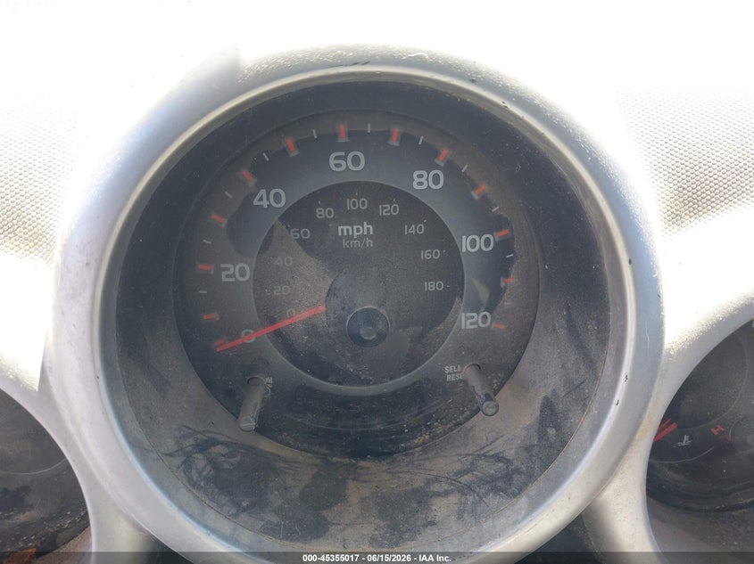 2003 Honda Element VIN 5J6YH18523L016523 IAAI salvage auction — NORMAL WEAR, Regular Certificate (Iowa), sold $550 on 2026-07-17 (photo 7)