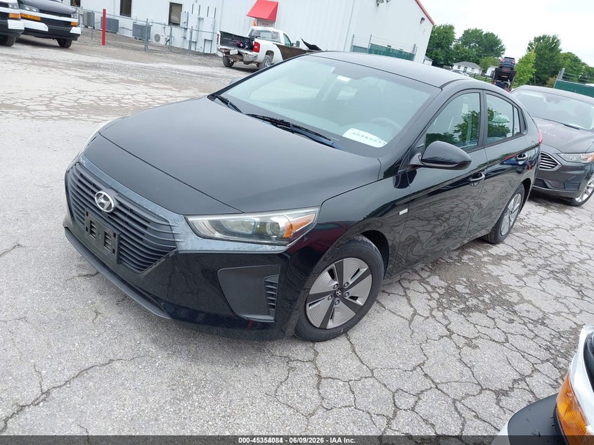 2018 Hyundai Ioniq hybrid VIN KMHC65LC3JU076509 IAAI salvage auction — NORMAL WEAR, Sf97 (Kentucky), sold $11,800 on 2026-07-15 (photo 2)