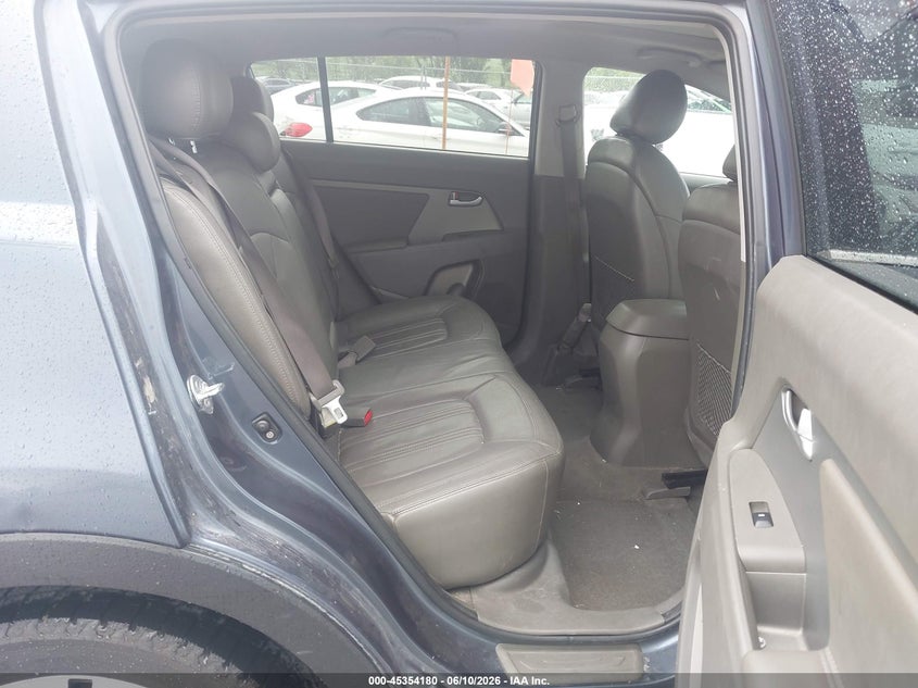 2011 Kia Sportage VIN KNDPC3A22B7054434 IAAI salvage auction — FRONT END, Salvage (Iowa), sold $650 on 2026-07-07 (photo 8)