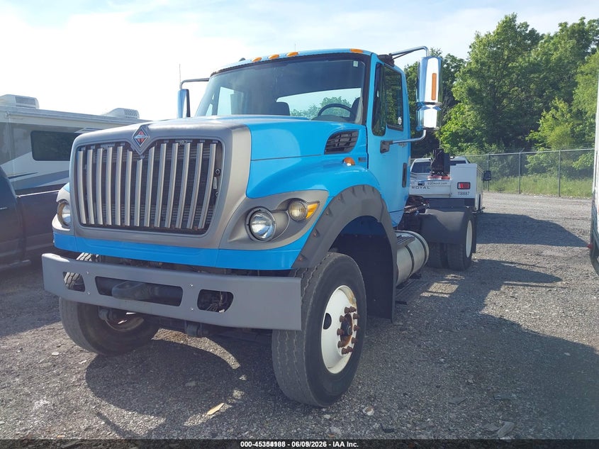 2013 International 7000-series VIN 1HSGPSHR2DJ385366 IAAI salvage auction — NORMAL WEAR, Sf97 (Kentucky), sold $25 on 2026-07-20 (photo 2)