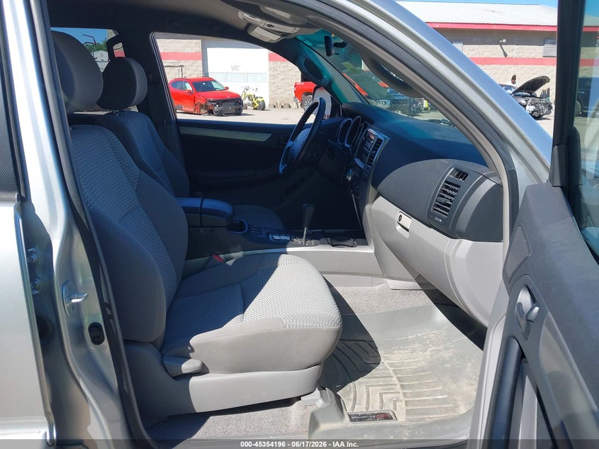 2006 Toyota 4runner VIN JTEBU14R060096969 IAAI salvage auction — NORMAL WEAR, Original Title (Mississippi), sold $3,950 on 2026-07-13 (photo 5)