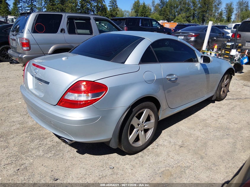 2007 Mercedes-benz Slk-class VIN WDBWK54F57F147758 IAAI salvage auction — FRONT & REAR, Bill Of Sale (Washington), sold $1,000 on 2026-07-08 (photo 4)