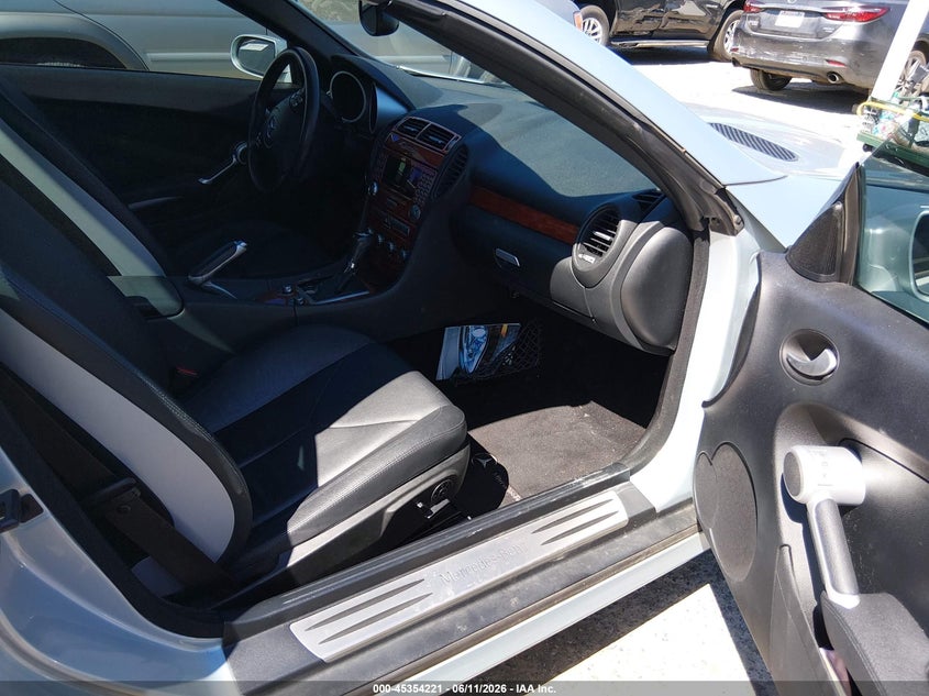 2007 Mercedes-benz Slk-class VIN WDBWK54F57F147758 IAAI salvage auction — FRONT & REAR, Bill Of Sale (Washington), sold $1,000 on 2026-07-08 (photo 5)