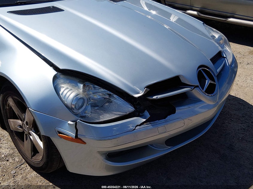 2007 Mercedes-benz Slk-class VIN WDBWK54F57F147758 IAAI salvage auction — FRONT & REAR, Bill Of Sale (Washington), sold $1,000 on 2026-07-08 (photo 6)