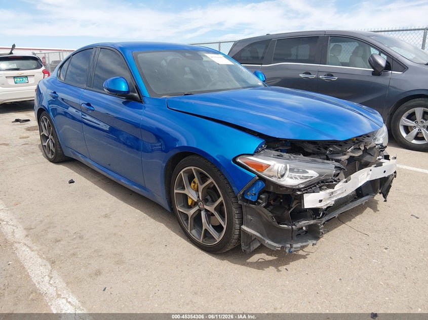 2018 Alfa romeo Giulia VIN ZARFAECN7J7578414 IAAI salvage auction — FRONT END, Salvage Title, sold $6,300 on 2026-08-21 (photo 1)