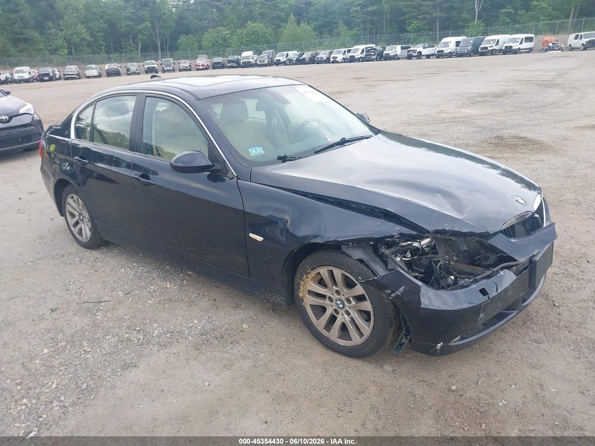 2006 BMW 3er VIN WBAVD13536KV12630 IAAI salvage auction — RIGHT FRONT, Salvage (Massachusetts), sold $475 on 2026-07-10 (photo 1)