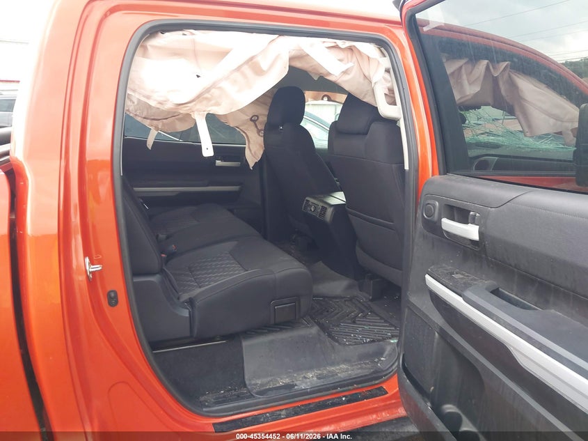 2018 Toyota Tundra VIN 5TFDY5F11JX732959 IAAI salvage auction — FRONT & REAR, Salvage (Iowa), sold $5,100 on 2026-07-29 (photo 8)