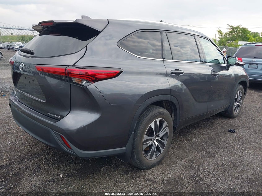 2021 Toyota Highlander VIN 5TDGZRBH0MS145909 IAAI salvage auction — FRONT END, Salvage Title, sold $14,300 on 2026-07-26 (photo 4)
