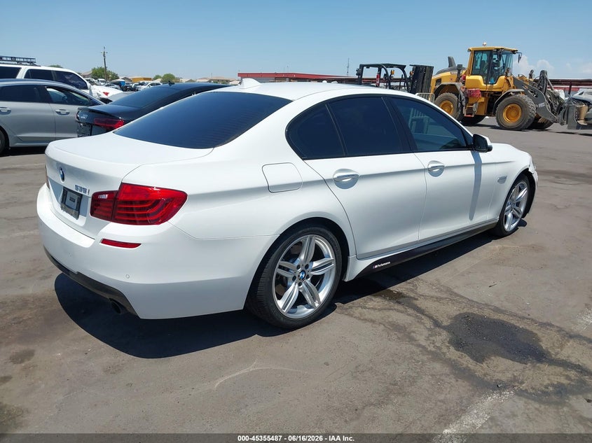 2015 BMW 5er VIN WBA5B1C50FG125087 IAAI salvage auction — RIGHT FRONT, Salvage Title, sold $3,700 on 2026-07-28 (photo 4)