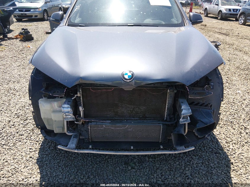 2017 BMW X1 VIN WBXHT3C33H5F73125 IAAI salvage auction — FRONT END, Salvage (Oregon), sold $2,900 on 2026-07-29 (photo 6)