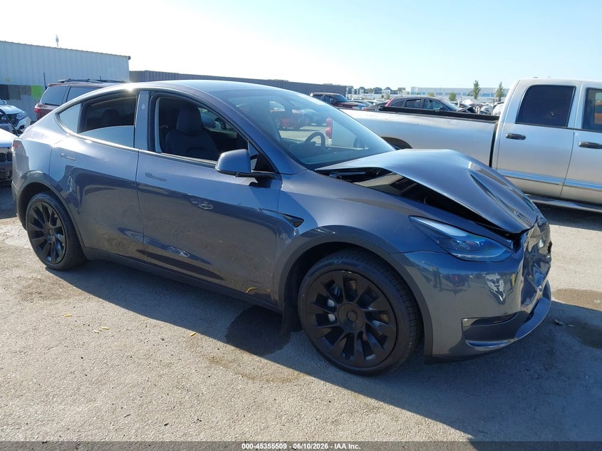 2023 Tesla Model y VIN 7SAYGDEE6PF797668 IAAI salvage auction — FRONT END, Salvage Title, sold $13,650 on 2026-07-16 (photo 1)
