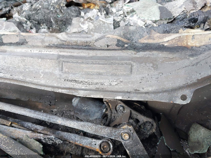 2018 Toyota Rav 4 VIN JTMRJREV1JD194416 IAAI salvage auction — TOTAL BURN, Non-Repairable (Texas), sold $250 on 2026-07-16 (photo 9)