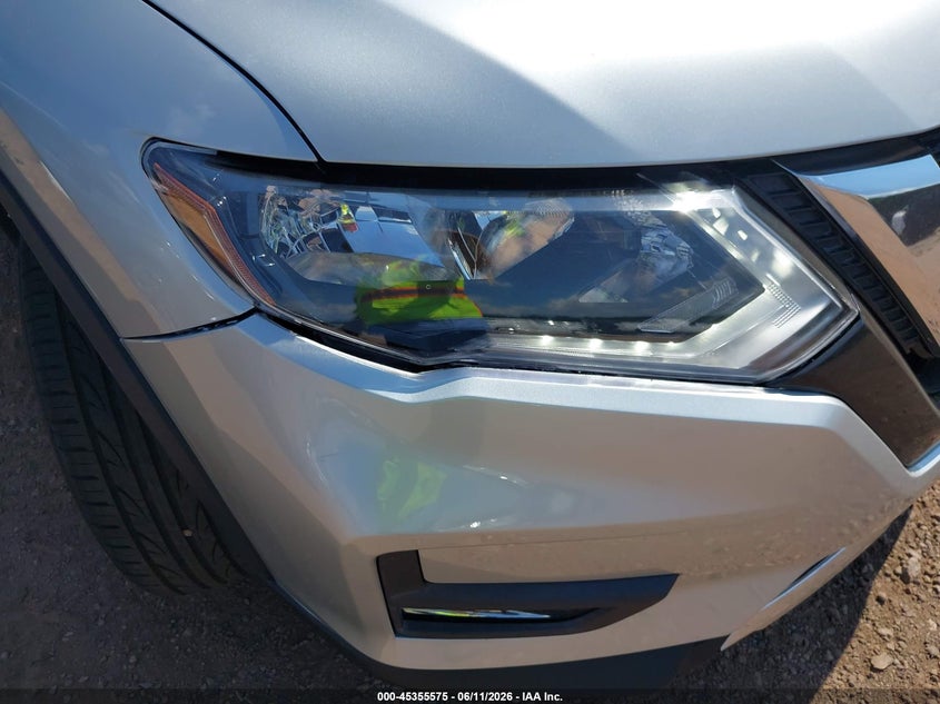 2017 Nissan Rogue VIN JN8AT2MT0HW407860 IAAI salvage auction — FRONT END, Salvage (Alabama), sold $2,125 on 2026-07-08 (photo 6)