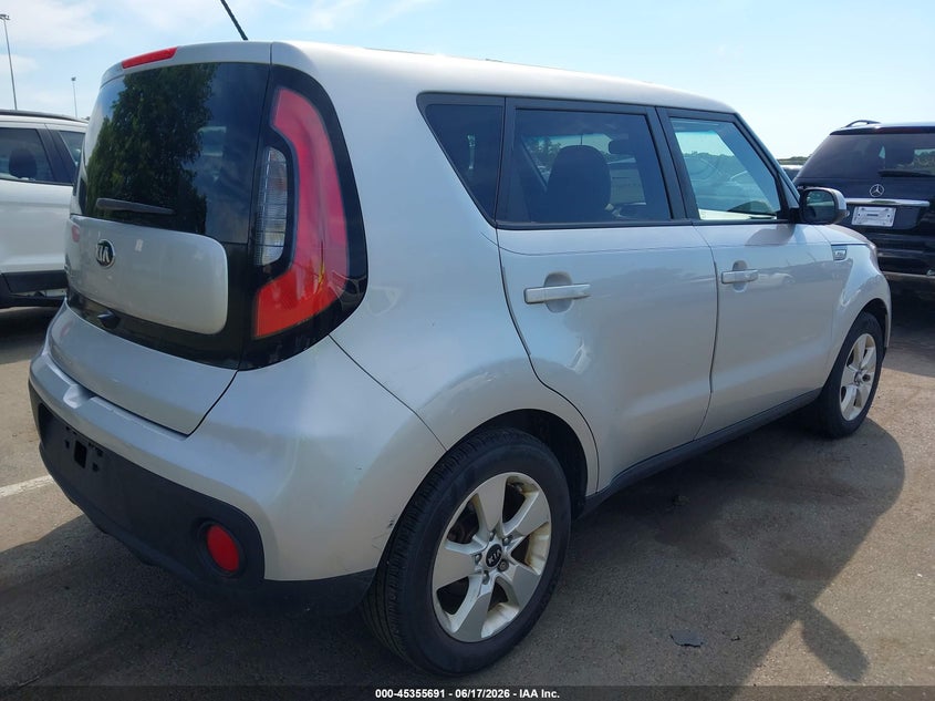 2019 Kia Soul VIN KNDJN2A21K7699375 IAAI salvage auction — ENGINE DAMAGE, Salvage (Idaho), sold $225 on 2026-07-07 (photo 4)