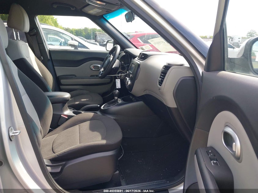 2019 Kia Soul VIN KNDJN2A21K7699375 IAAI salvage auction — ENGINE DAMAGE, Salvage (Idaho), sold $225 on 2026-07-07 (photo 5)