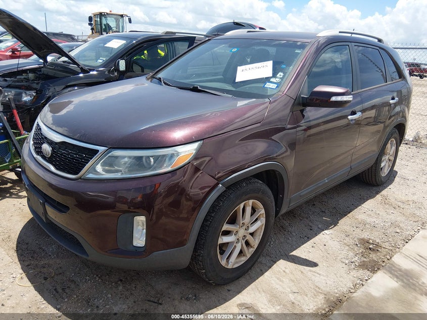 2014 Kia Sorento VIN 5XYKT4A60EG511400 IAAI salvage auction — NORMAL WEAR, Original (Texas), sold $1,175 on 2026-07-07 (photo 2)
