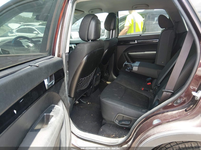 2014 Kia Sorento VIN 5XYKT4A60EG511400 IAAI salvage auction — NORMAL WEAR, Original (Texas), sold $1,175 on 2026-07-07 (photo 8)