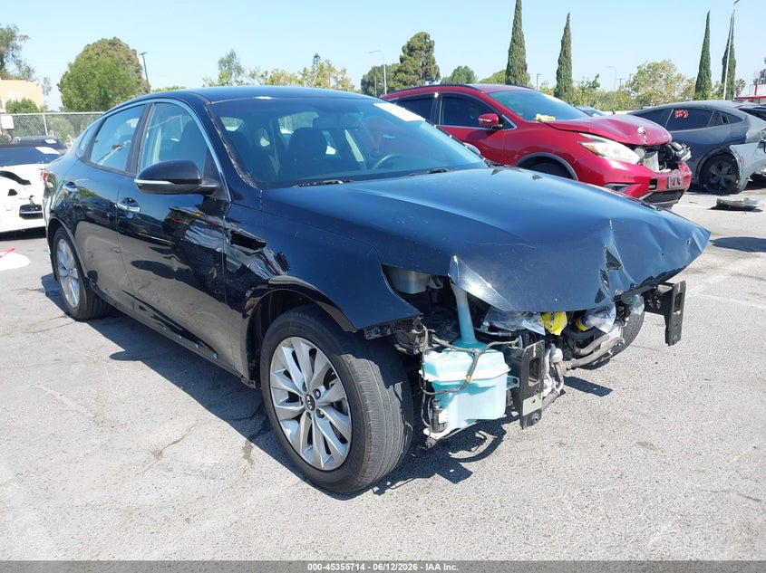 2018 Kia Optima VIN 5XXGT4L33JG272030 IAAI salvage auction — FRONT END, Salvage Title, sold $25 on 2026-07-30 (photo 1)