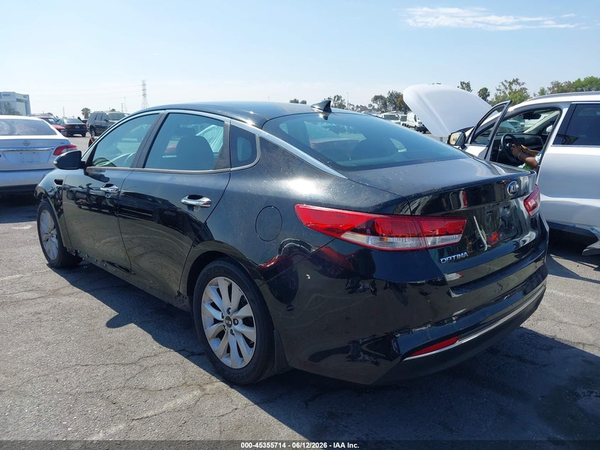 2018 Kia Optima VIN 5XXGT4L33JG272030 IAAI salvage auction — FRONT END, Salvage Title, sold $25 on 2026-07-30 (photo 3)