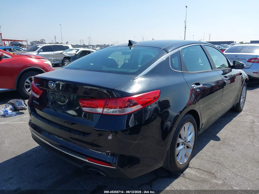 2018 Kia Optima VIN 5XXGT4L33JG272030 IAAI salvage auction — FRONT END, Salvage Title, sold $25 on 2026-07-30 (photo 4)