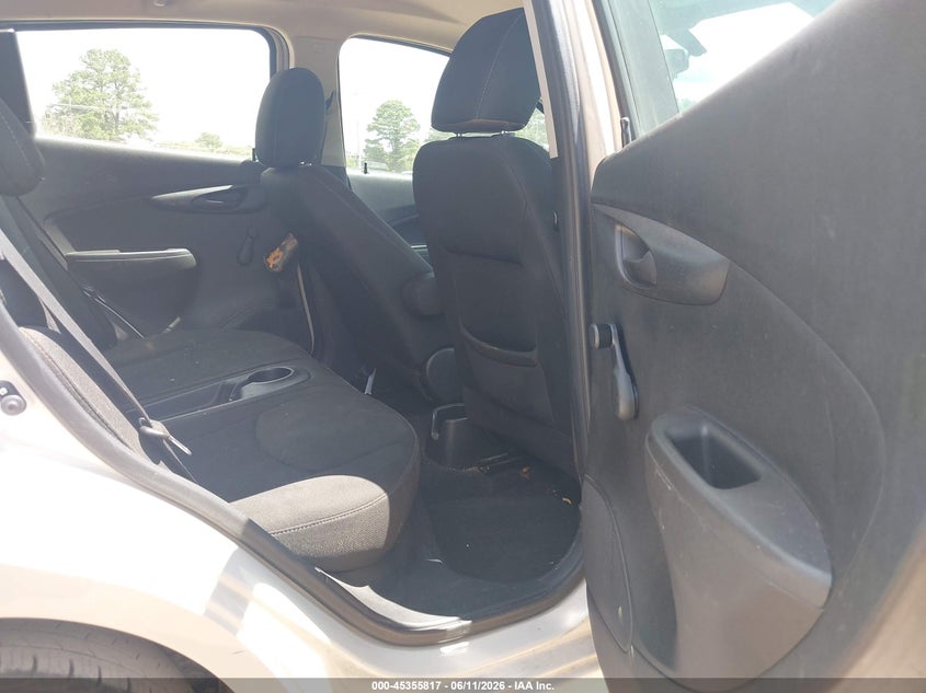 2021 Chevrolet Spark VIN KL8CB6SA2MC740419 IAAI salvage auction — REAR END, Salvage Title, sold $2,050 on 2026-08-02 (photo 8)