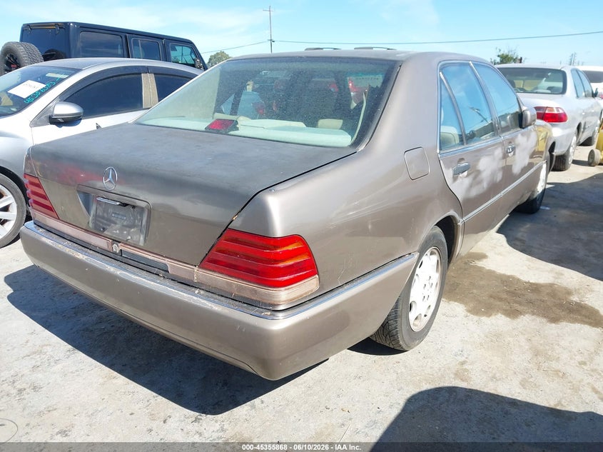 1992 Mercedes-benz 300 VIN WDBGA32E9NA024366 IAAI salvage auction — NORMAL WEAR, Clear - Dealer Only (California), sold $350 on 2026-07-09 (photo 4)