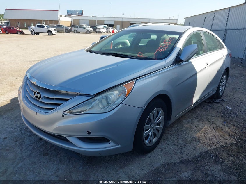 2012 Hyundai Sonata VIN 5NPEB4AC2CH471767 IAAI salvage auction — NORMAL WEAR, Clear - Public Restricted (Oklahoma), sold $275 on 2026-07-20 (photo 2)