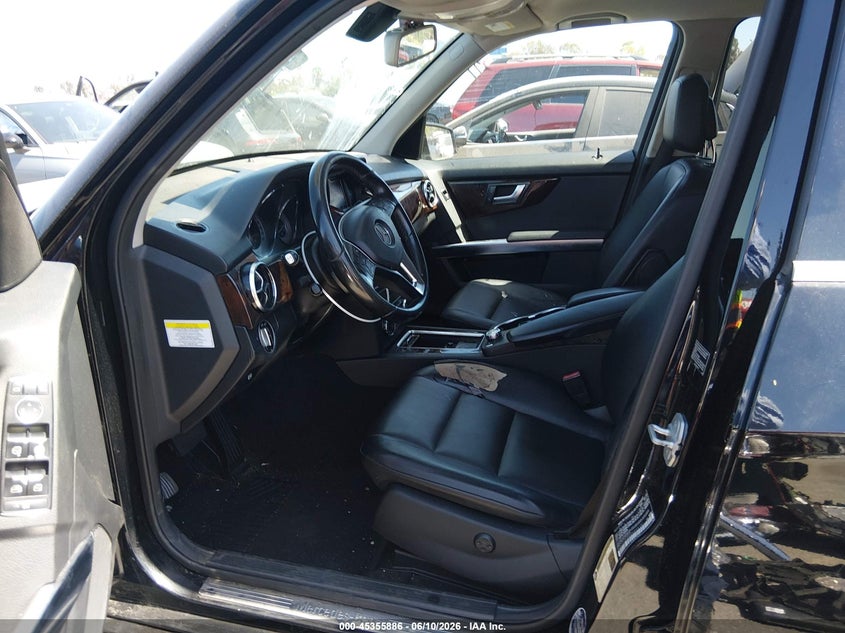 2013 Mercedes-benz Glk-klasse VIN WDCGG5HB4DG025181 IAAI salvage auction — SIDE, Salvage Title, sold $3,050 on 2026-07-16 (photo 5)