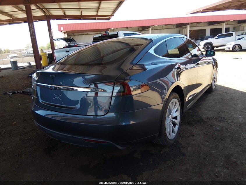 2016 Tesla Model s VIN 5YJSA1E2XGF128683 IAAI salvage auction — LEFT FRONT, Salvage Title, sold $3,100 on 2026-07-23 (photo 4)