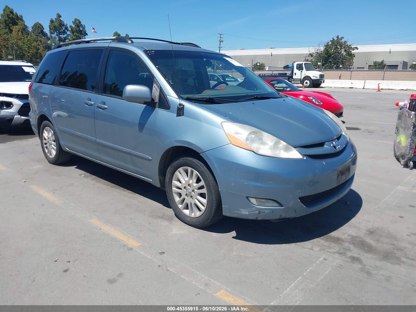 2008 Toyota Sienna VIN 5TDZK22C88S200010 IAAI salvage auction — RIGHT FRONT, Clear - Dealer Only (California), sold $1,275 on 2026-07-20 (photo 1)
