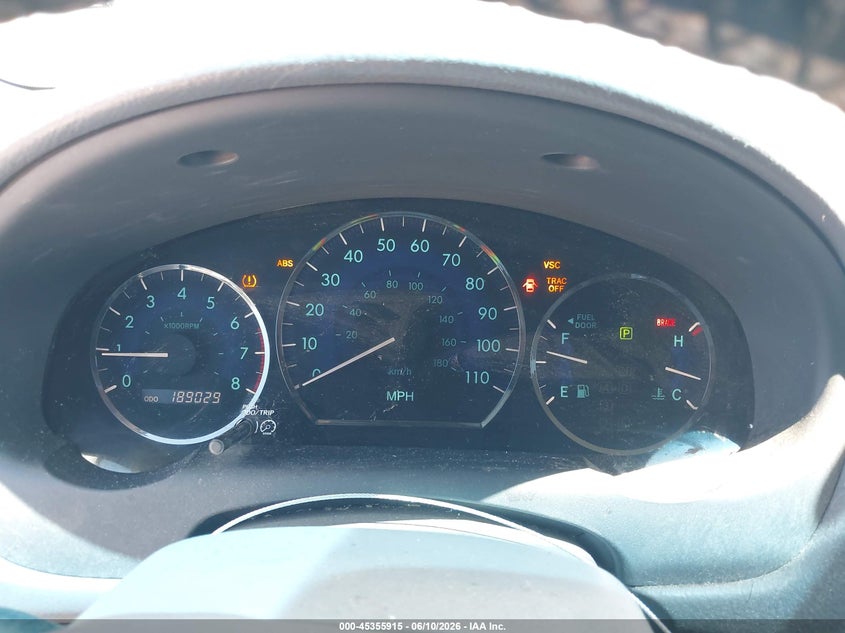2008 Toyota Sienna VIN 5TDZK22C88S200010 IAAI salvage auction — RIGHT FRONT, Clear - Dealer Only (California), sold $1,275 on 2026-07-20 (photo 7)
