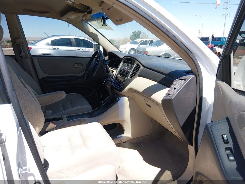 2002 Toyota Highlander VIN JTEGF21A020032168 IAAI salvage auction — RIGHT SIDE, Salvage (New Mexico), sold $500 on 2026-07-06 (photo 5)