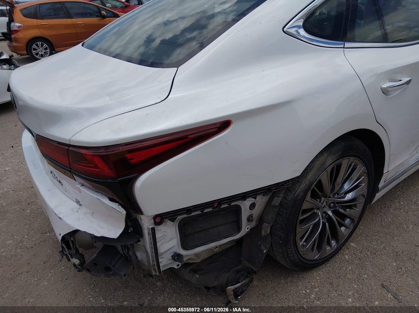 2021 Lexus Ls VIN JTHD51FF0M5014010 IAAI salvage auction — FRONT & REAR, Original (Texas), sold $23,100 on 2026-08-17 (photo 6)