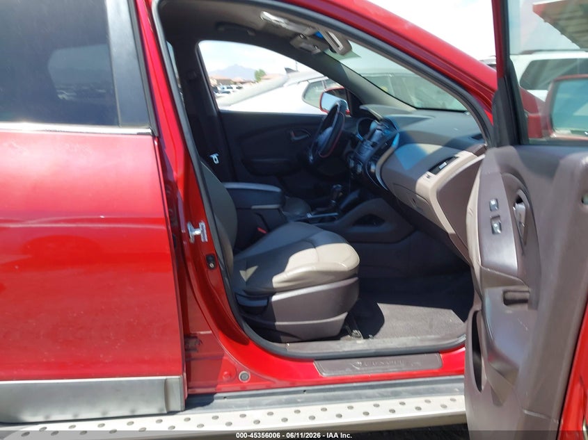 2014 Hyundai Tucson VIN KM8JU3AG0EU873541 IAAI salvage auction — NORMAL WEAR, Restored (Arizona), sold $1,050 on 2026-07-14 (photo 5)