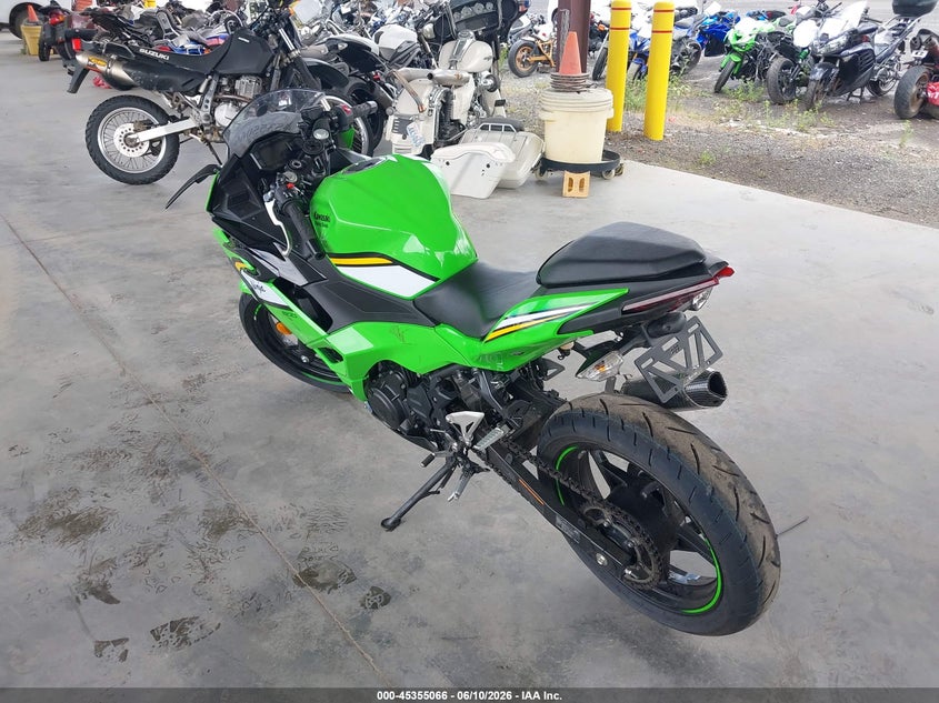 2025 Kawasaki Ninja VIN ML5EXGH17SDA56808 IAAI salvage auction — SIDE, Bill Of Sale (Washington), sold $1,525 on 2026-07-28 (photo 3)