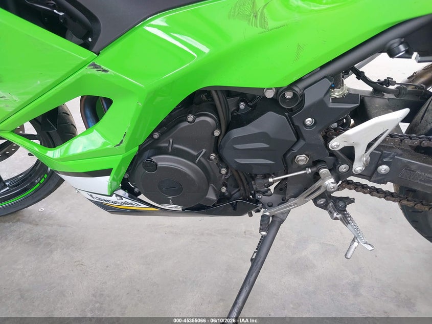2025 Kawasaki Ninja VIN ML5EXGH17SDA56808 IAAI salvage auction — SIDE, Bill Of Sale (Washington), sold $1,525 on 2026-07-28 (photo 9)