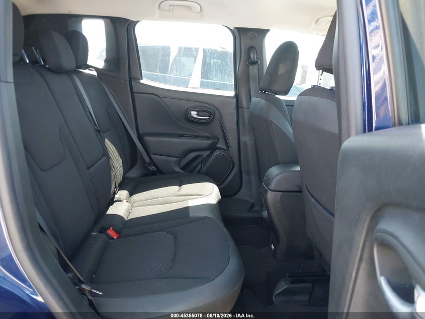 2020 Jeep Renegade VIN ZACNJABB9LPL51153 IAAI salvage auction — FRONT & REAR, Salvage Title, sold $2,600 on 2026-07-15 (photo 8)