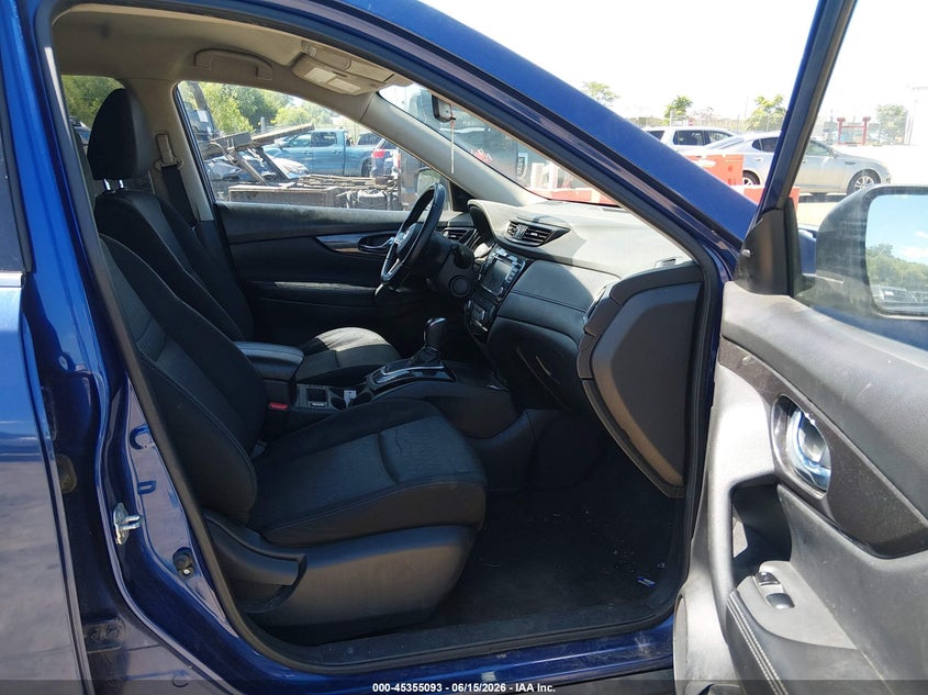 2018 Nissan Rogue VIN JN8AT2MV6JW307057 IAAI salvage auction — LEFT SIDE, Clear (Illinois), sold $750 on 2026-07-08 (photo 5)