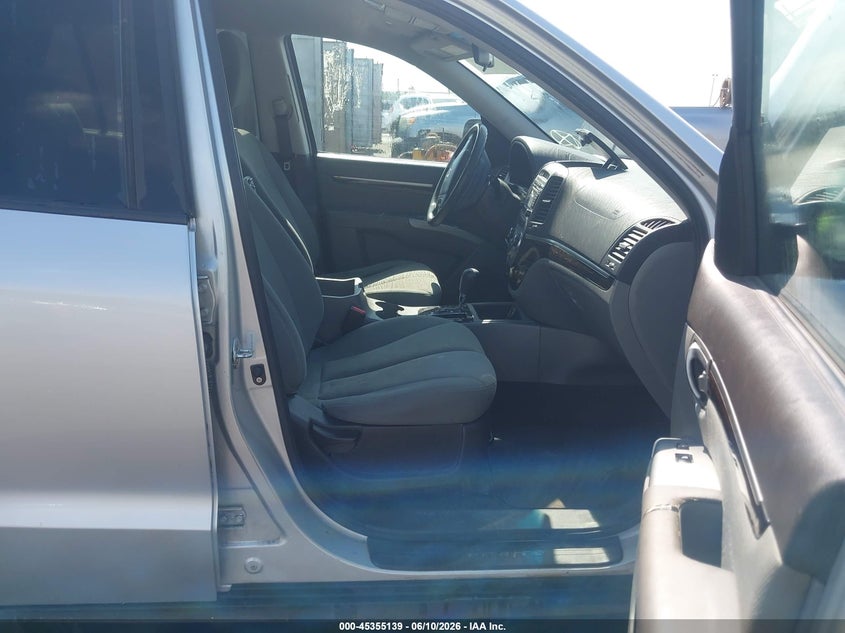 2011 Hyundai Santa fe VIN 5XYZG3AB7BG004869 IAAI salvage auction — HAIL, Repossessed (Missouri), sold $750 on 2026-07-14 (photo 5)