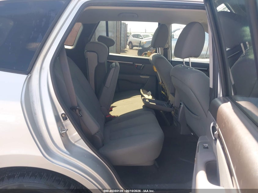 2011 Hyundai Santa fe VIN 5XYZG3AB7BG004869 IAAI salvage auction — HAIL, Repossessed (Missouri), sold $750 on 2026-07-14 (photo 8)