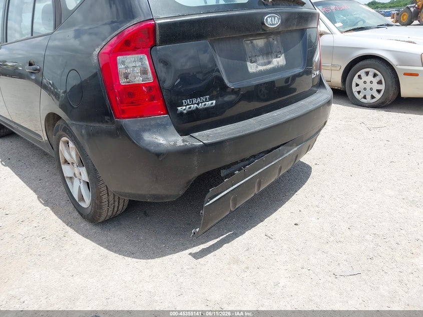 2007 Kia Rondo VIN KNAFG526977082393 IAAI salvage auction — NORMAL WEAR, Original (Texas), sold $300 on 2026-07-14 (photo 6)