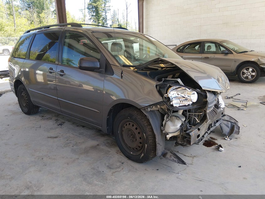 2005 Toyota Sienna VIN 5TDZA23C95S275814 IAAI salvage auction — FRONT END, Bill Of Sale (Washington), sold $325 on 2026-07-22 (photo 1)