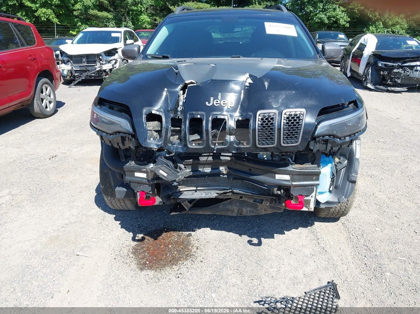 2019 Jeep Cherokee VIN 1C4PJMBX3KD257470 IAAI salvage auction — FRONT END, Salvage Title, sold $1,500 on 2026-08-29 (photo 6)