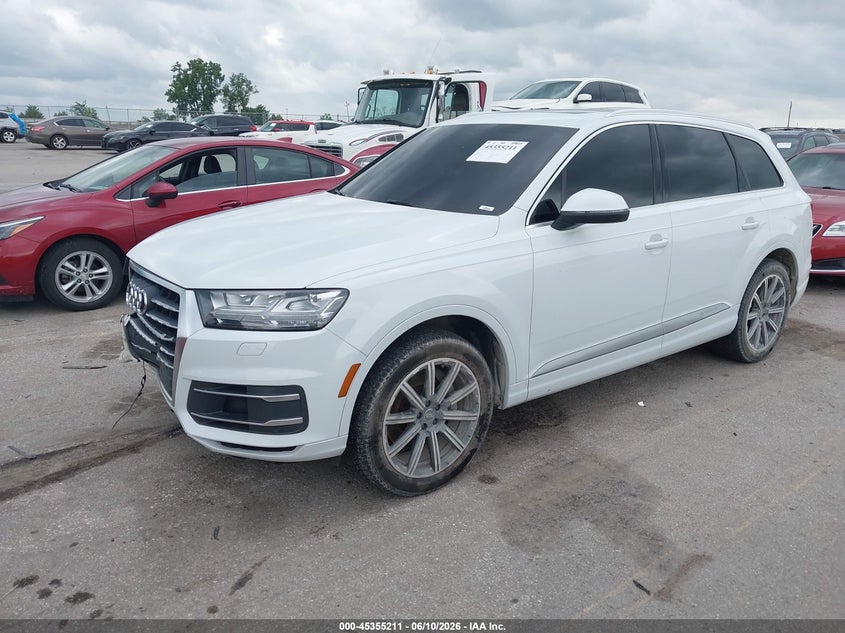 2018 Audi Q7 VIN WA1VAAF78JD037878 IAAI salvage auction — RIGHT FRONT, Salvage Title, sold $50 on 2026-07-29 (photo 2)
