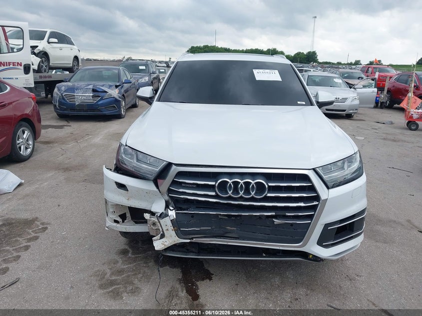 2018 Audi Q7 VIN WA1VAAF78JD037878 IAAI salvage auction — RIGHT FRONT, Salvage Title, sold $50 on 2026-07-29 (photo 6)