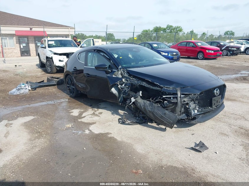 2024 Mazda 3 VIN JM1BPAKM6R1713017 IAAI salvage auction — RIGHT SIDE, Clear Claim Paid (Wisconsin), sold $375 on 2026-07-28 (photo 1)