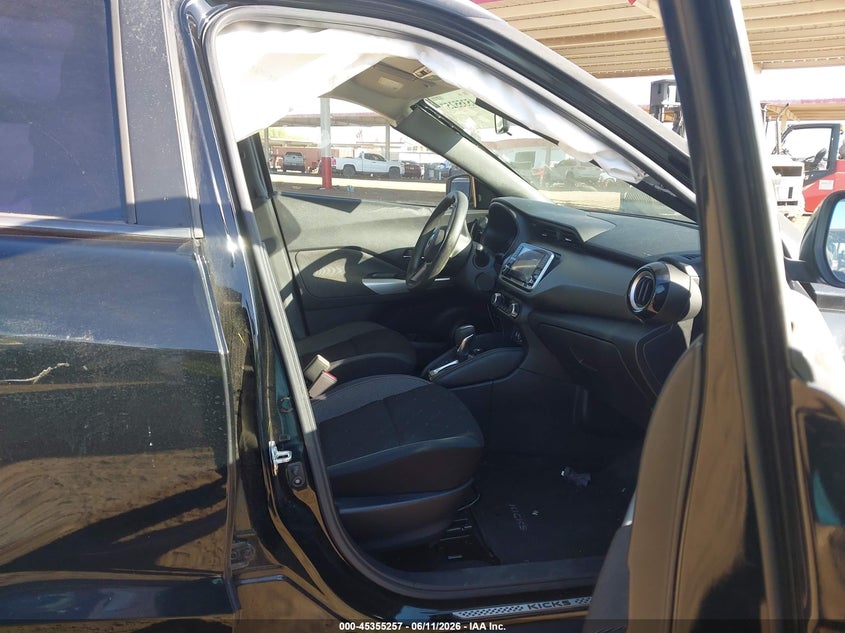 2019 Nissan Kicks VIN 3N1CP5CU1KL546397 IAAI salvage auction — UNKNOWN, Salvage Title, sold $2,850 on 2026-07-23 (photo 5)