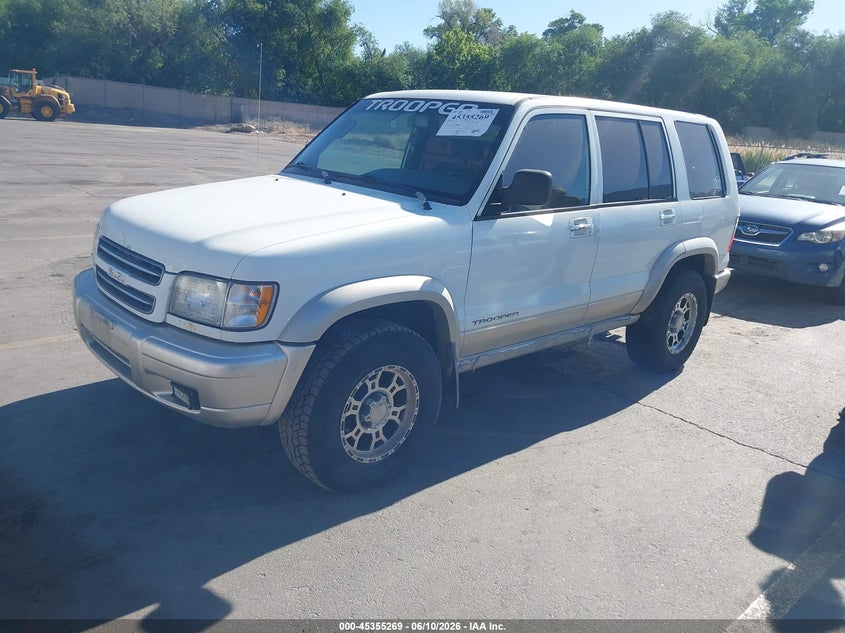 2000 Isuzu Trooper VIN JACDJ58X5Y7J01954 IAAI salvage auction — NORMAL WEAR, Clear (Utah), sold $400 on 2026-07-09 (photo 2)